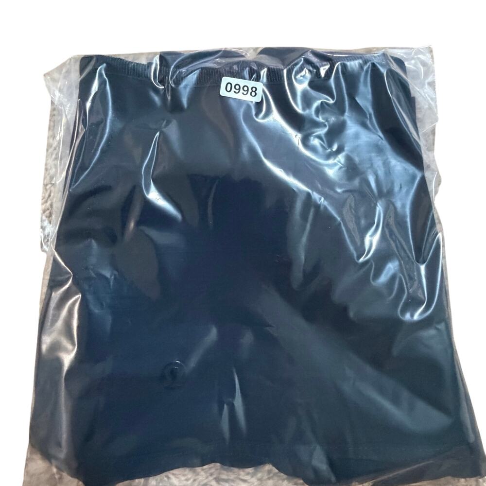 Lululemon "The Everyday Skirt" skirt sz 6 in black A-line w zipper discontinued - Picture 9 of 9